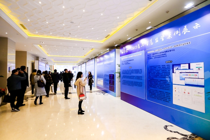 案例展示板 案例展示板