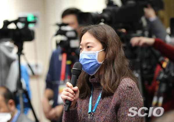 大公報(bào)記者提問(wèn)(焦非 攝) 大公報(bào)記者提問(wèn)(焦非 攝)