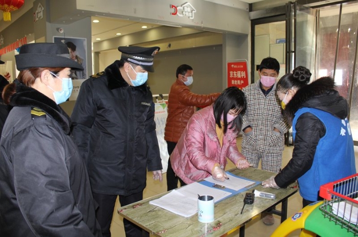 河南省開封市尉氏縣市場(chǎng)監(jiān)管局督促商超藥店落實(shí)疫情防控措施