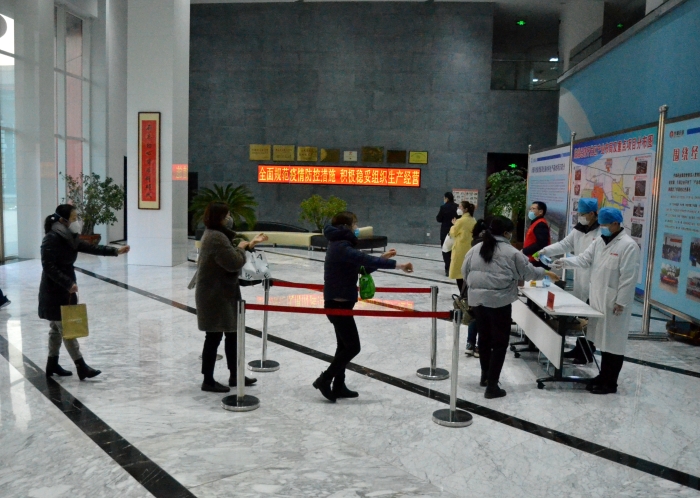 齊都藥業(yè)嚴格做好消殺工作，規(guī)范組織生產。