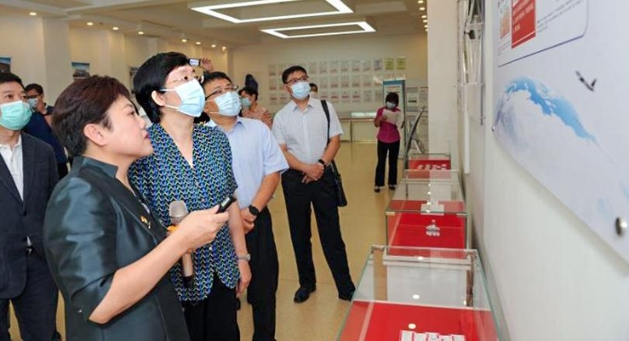 焦紅在山西省調(diào)研藥品監(jiān)管工作. 焦紅在山西省調(diào)研藥品監(jiān)管工作.