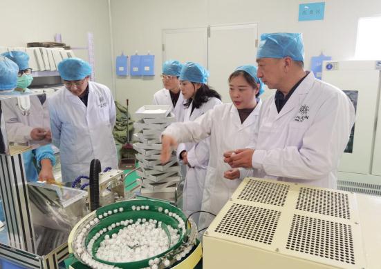 吉林省藥監(jiān)局吉林檢查分局“三方培訓(xùn)”走進(jìn)醫(yī)療器械生產(chǎn)企業(yè) 吉林省藥監(jiān)局吉林檢查分局“三方培訓(xùn)”走進(jìn)醫(yī)療器械生產(chǎn)企業(yè)