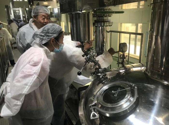 圖為檢查現(xiàn)場。