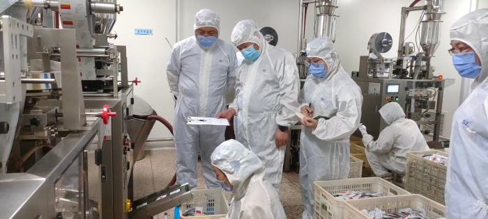 圖為檢查現(xiàn)場。