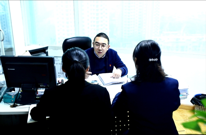 河南省-鄭州市-金水區(qū)-北京同仁堂鄭州藥店-范長福-工作照照片 河南省-鄭州市-金水區(qū)-北京同仁堂鄭州藥店-范長福-工作照照片