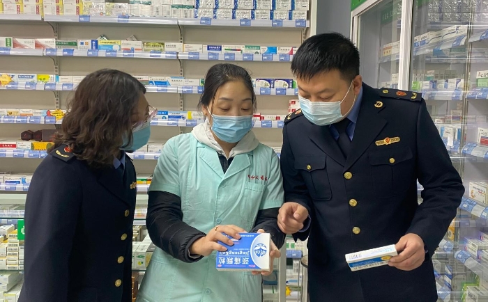 圖為檢查現(xiàn)場。