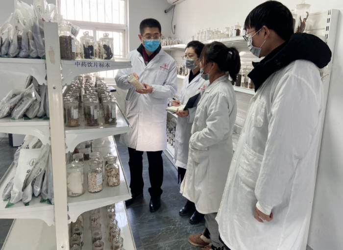 圖為檢查現(xiàn)場(chǎng)。