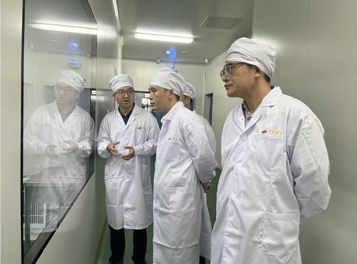 省藥監(jiān)局稽查九處聯(lián)系黑龍江中醫(yī)藥大學(xué)藥物安全性評價中心深入藥品生產(chǎn)企業(yè)調(diào)研指導(dǎo)