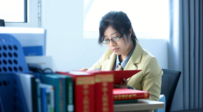 (材料四)-陳麗6寸工作照