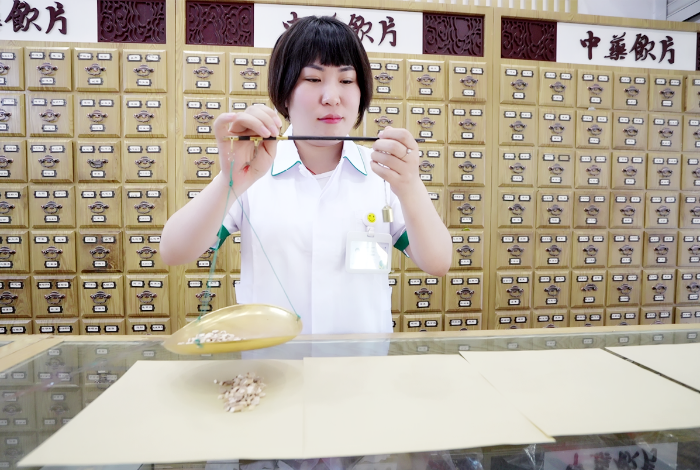 漱玉平民大藥房連鎖股份有限公司馬良婷-工作照 漱玉平民大藥房連鎖股份有限公司馬良婷-工作照