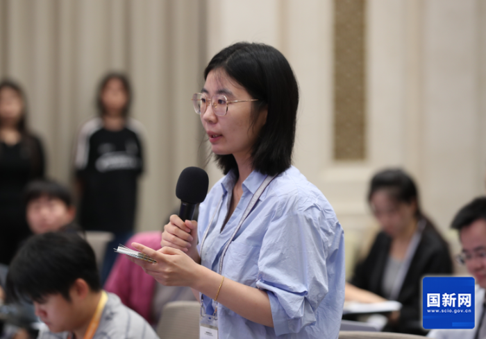 中國新聞社記者提問（劉健 攝）