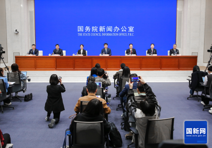國(guó)務(wù)院政策例行吹風(fēng)會(huì)現(xiàn)場(chǎng)（劉健 攝）