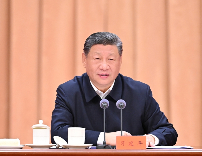 1月20日，省部級(jí)主要領(lǐng)導(dǎo)干部學(xué)習(xí)貫徹黨的二十屆四中全會(huì)精神專題研討班在中央黨校（國家行政學(xué)院）開班。中共中央總書記、國家主席、中央軍委主席習(xí)近平在開班式上發(fā)表重要講話。新華社記者 李響 攝